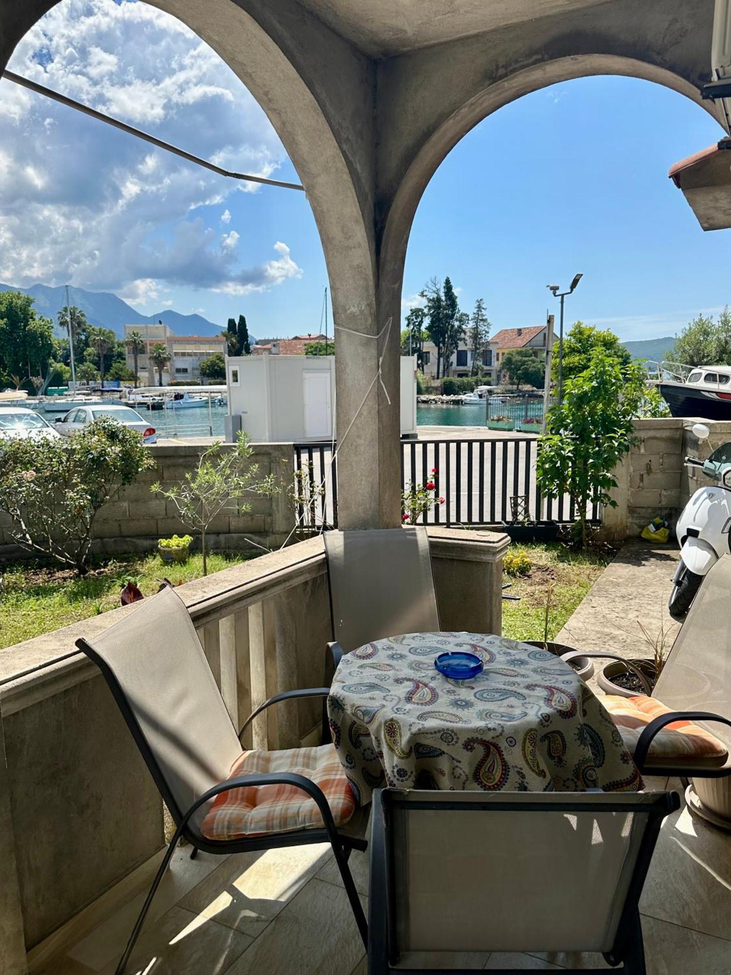 Villa Nela Tivat Extérieur photo
