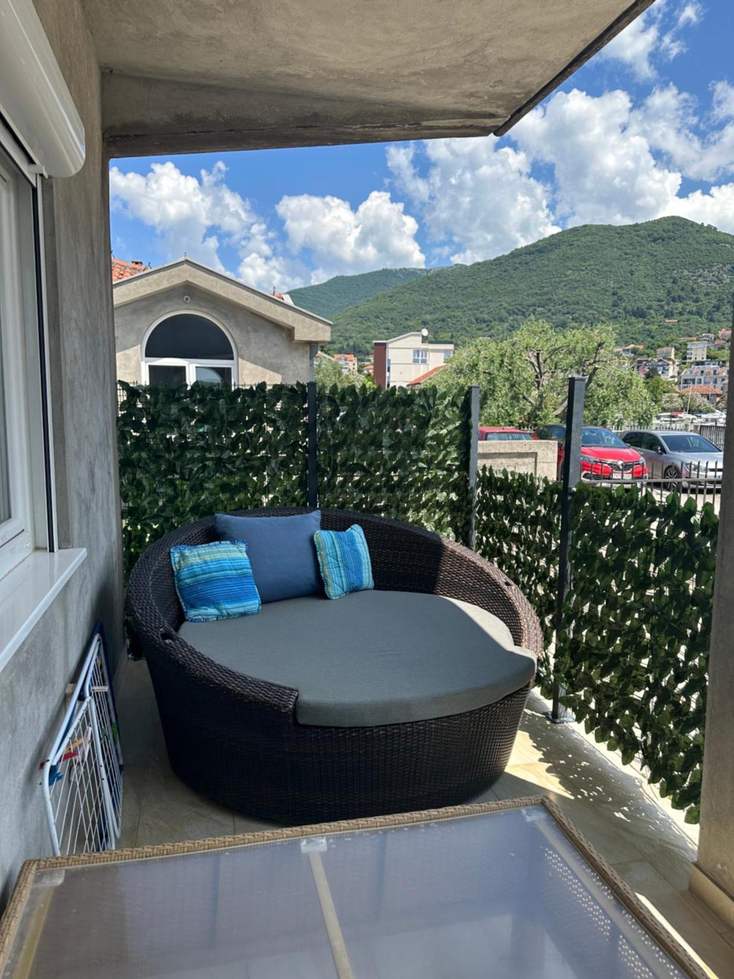 Villa Nela Tivat Extérieur photo