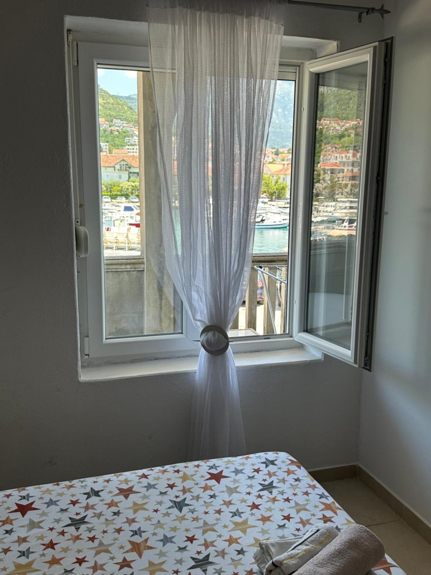 Villa Nela Tivat Extérieur photo